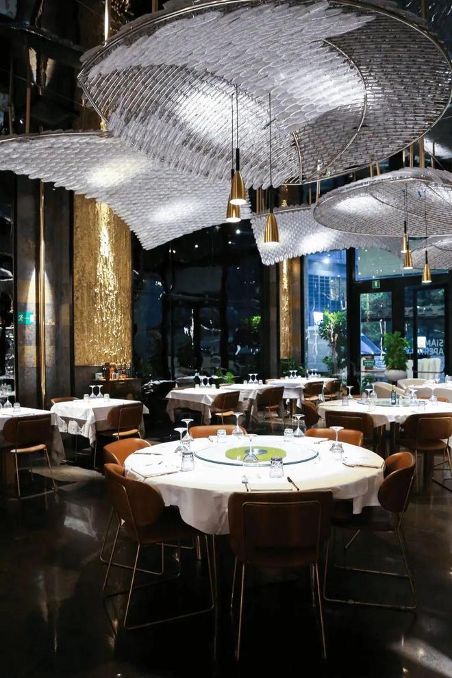 米蘭海鮮盛宴 38元鮮活海鮮任吃，年節聚會的首選天堂