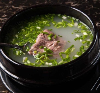 金有牛肉湯加盟 一碗湯中的商機(jī)與傳承